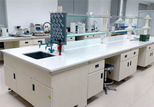 科學(xué)實(shí)驗(yàn)與家庭娛樂 實(shí)驗(yàn)室家具布局與家用視聽銷售的雙重視角